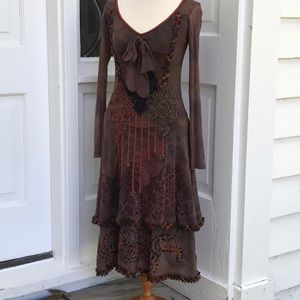 Save the Queen long-sleeved midi dress